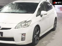 Цена авто Toyota Prius с аукционов Японии, номер кузова ZVW30, пробег 66 000, оценка 2