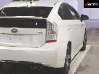 Цена авто Toyota Prius с аукционов Японии, номер кузова ZVW30, пробег 66 000, оценка 2
