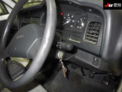 SUZUKI CARRY TRUCK