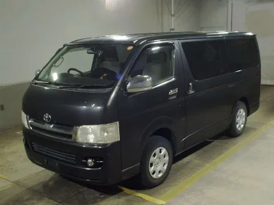 TOYOTA HIACE VAN