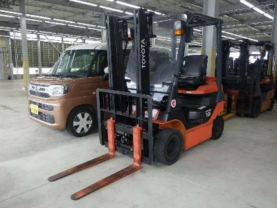 TOYOTA  FORKLIFT 