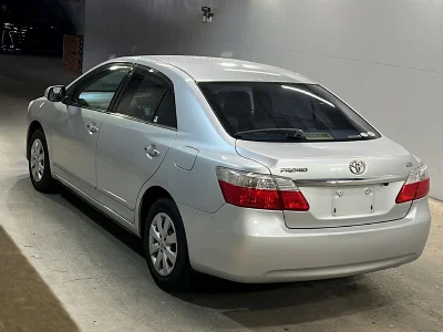 TOYOTA PREMIO