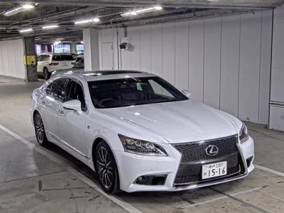 LEXUS LS