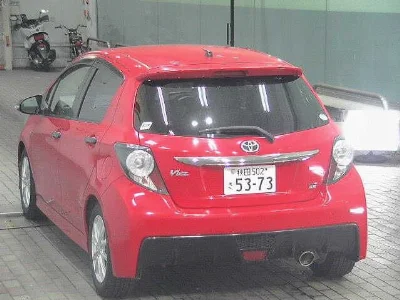 TOYOTA VITZ