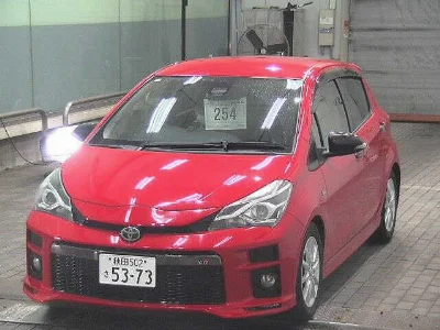 TOYOTA VITZ