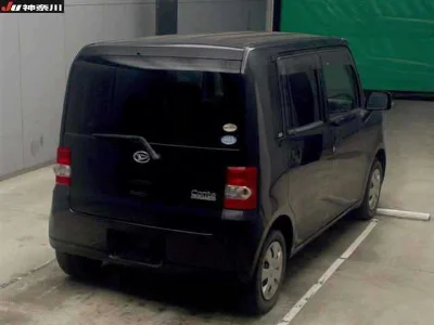 DAIHATSU MOVE CONTE