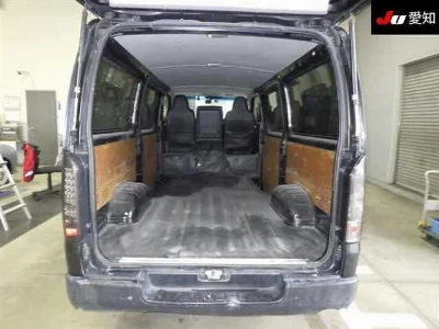 TOYOTA REGIUS VAN