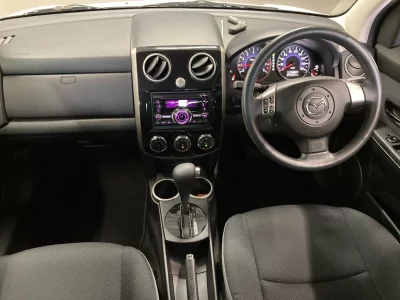 MAZDA VERISA