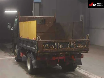 MITSUBISHI CANTER
