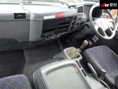 MITSUBISHI FUSO FIGHTER