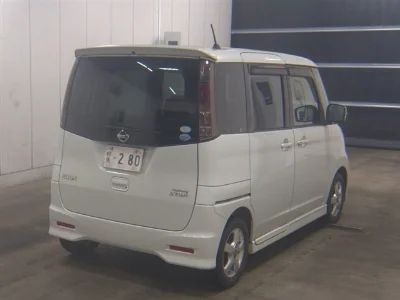 NISSAN ROOX