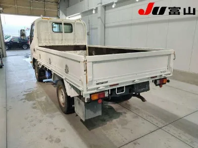 TOYOTA DYNA