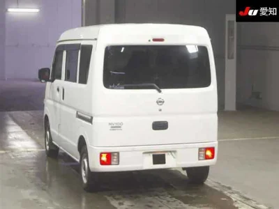NISSAN CLIPPER VAN