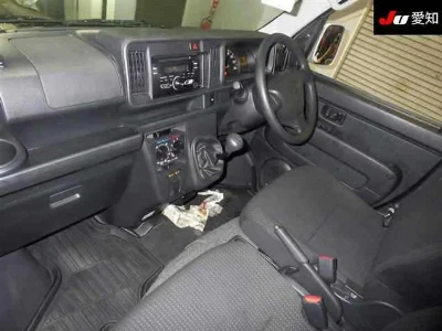DAIHATSU HIJET VAN
