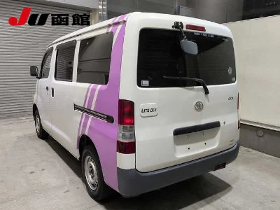 TOYOTA LITE ACE VAN