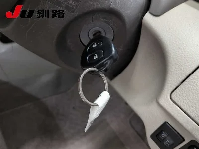 TOYOTA BELTA