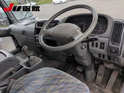 MITSUBISHI FUSO FIGHTER