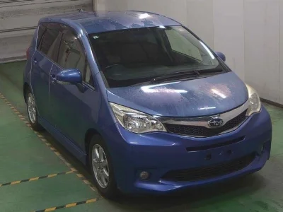 SUBARU TREZIA