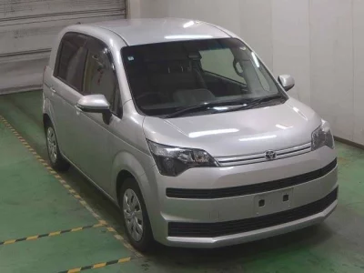 TOYOTA SPADE