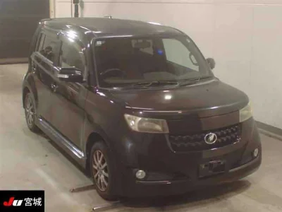 TOYOTA BB