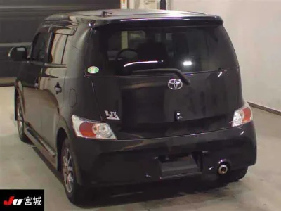 TOYOTA BB