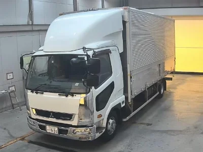 MITSUBISHI FUSO FIGHTER