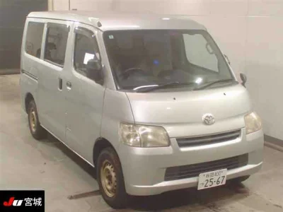 TOYOTA TOWN ACE VAN