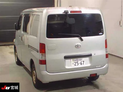 TOYOTA TOWN ACE VAN