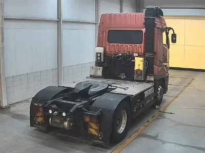 MITSUBISHI FUSO