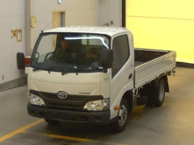 TOYOTA DYNA