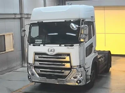 NISSAN UD