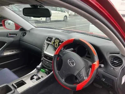 LEXUS IS