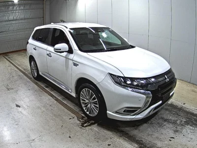 MITSUBISHI OUTLANDER PHEV