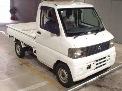 NISSAN CLIPPER TRUCK