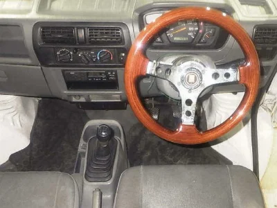 NISSAN CLIPPER TRUCK