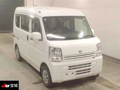 NISSAN CLIPPER VAN
