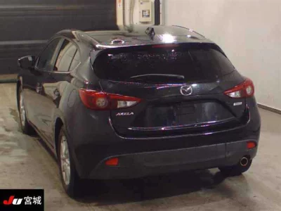 MAZDA AXELA