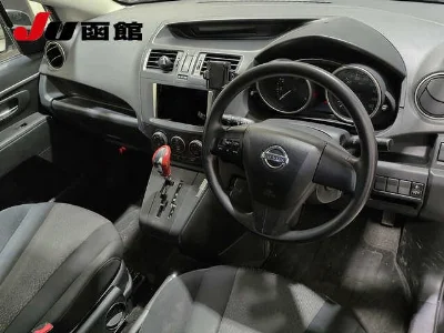 NISSAN LAFESTA
