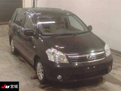 TOYOTA RAUM