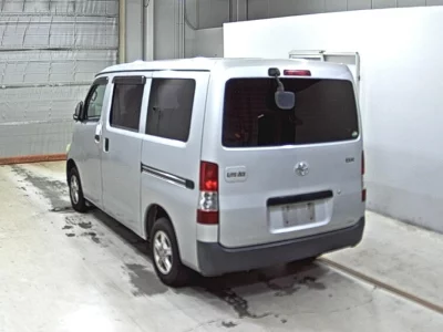 TOYOTA LITE ACE VAN