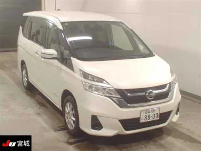 NISSAN SERENA