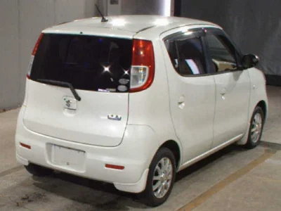 SUZUKI MRWAGON