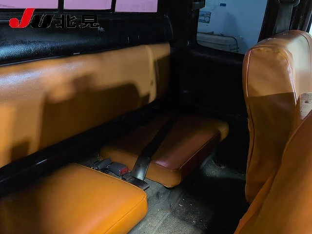 Toyota Hilux  с аукциона в Японии