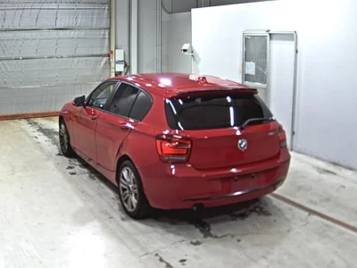 BMW 1 SERIES
