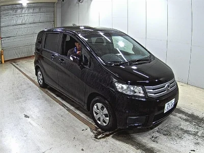 HONDA FREED SPIKE