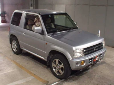 MITSUBISHI PAJERO MINI