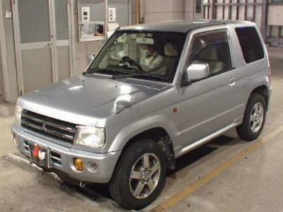 MITSUBISHI PAJERO MINI
