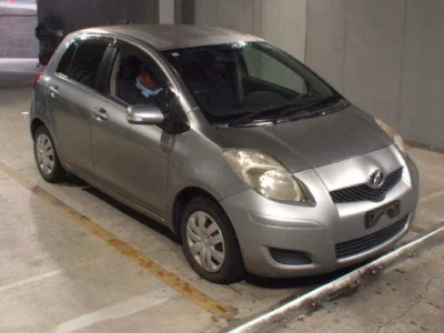 TOYOTA VITZ
