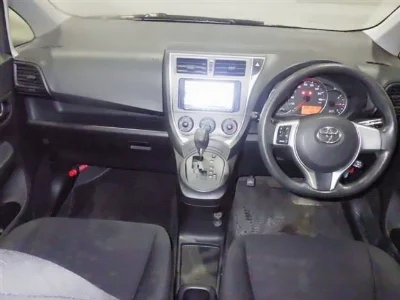 TOYOTA RACTIS
