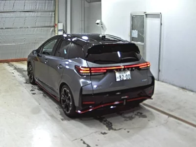 NISSAN AURA